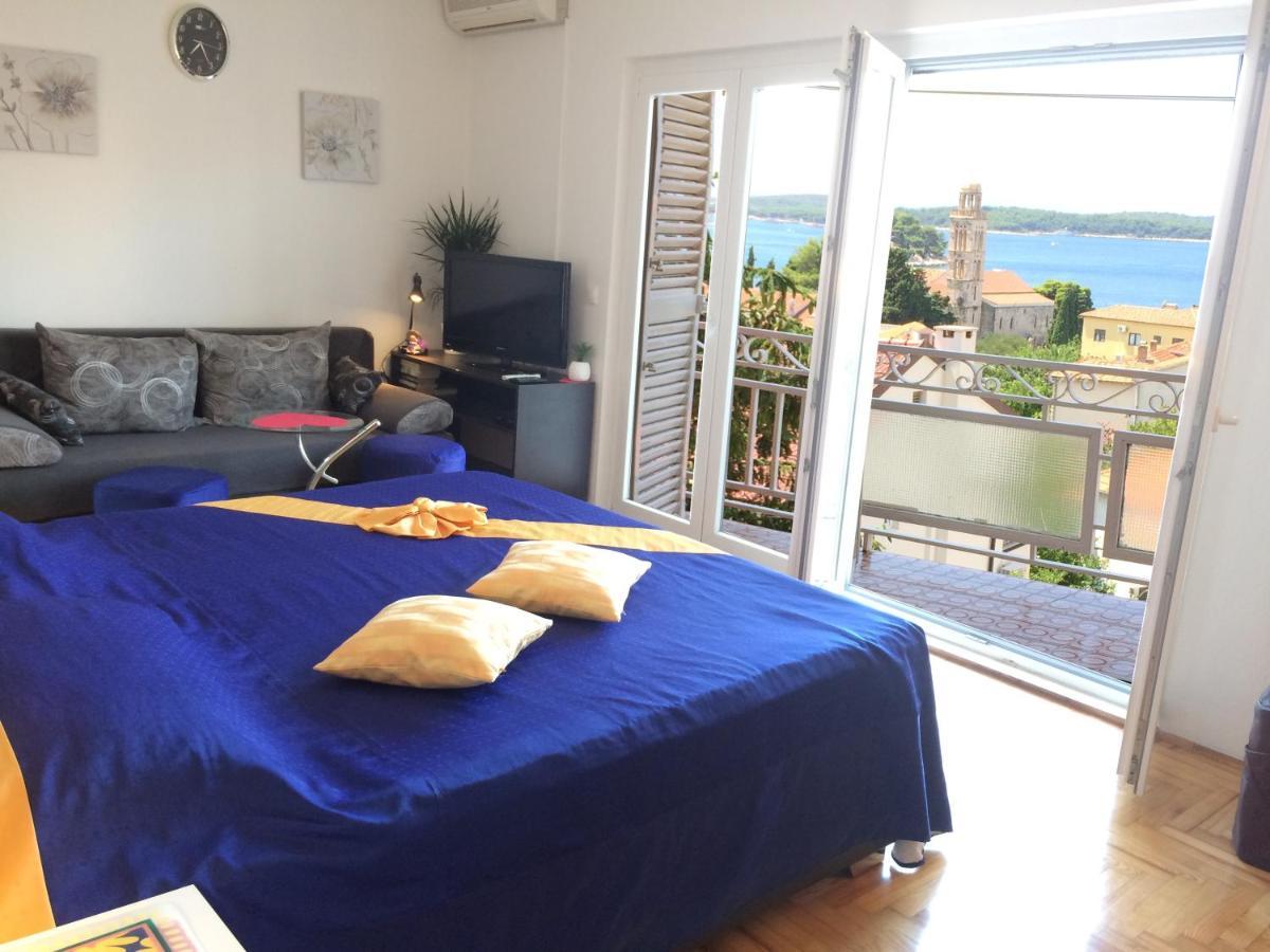 Apartment Elena 40 M2 With Beautiful Wide Sea Views 3 Stars Hvar Town Exterior photo